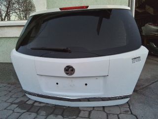 bontott OPEL ANTARA Csomagtérajtó (Részeivel)