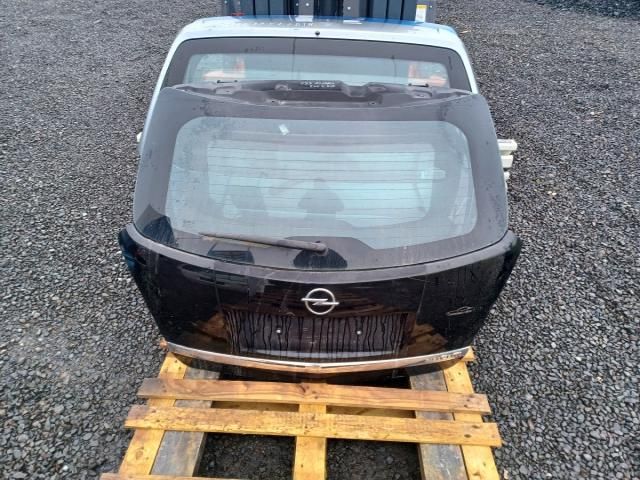 bontott OPEL ANTARA Csomagtérajtó (Üres lemez)