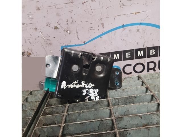 bontott OPEL ANTARA Csomagtérajtó Zárszerkezet