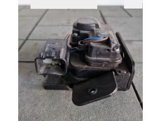 bontott OPEL ANTARA Csomagtérajtó Zárszerkezet