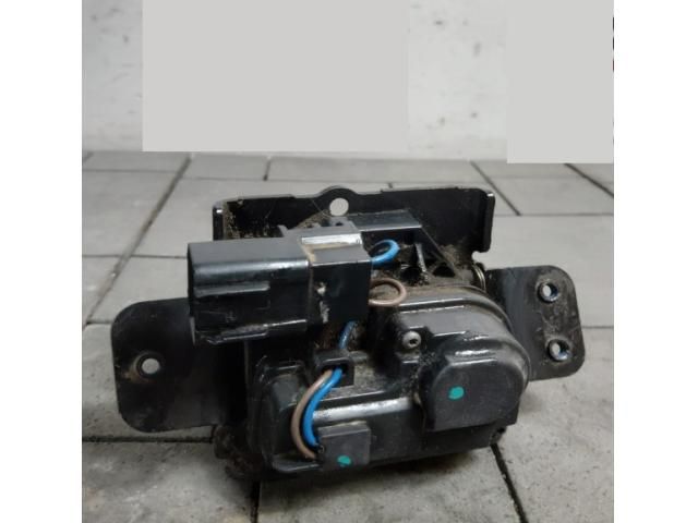 bontott OPEL ANTARA Csomagtérajtó Zárszerkezet