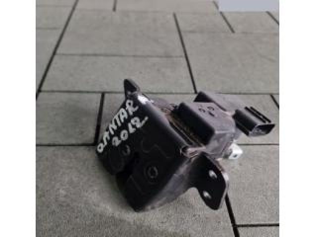 bontott OPEL ANTARA Csomagtérajtó Zárszerkezet