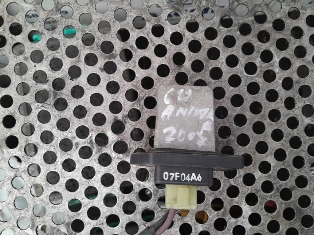 bontott OPEL ANTARA Előtét Ellenállás Fűtőmotor