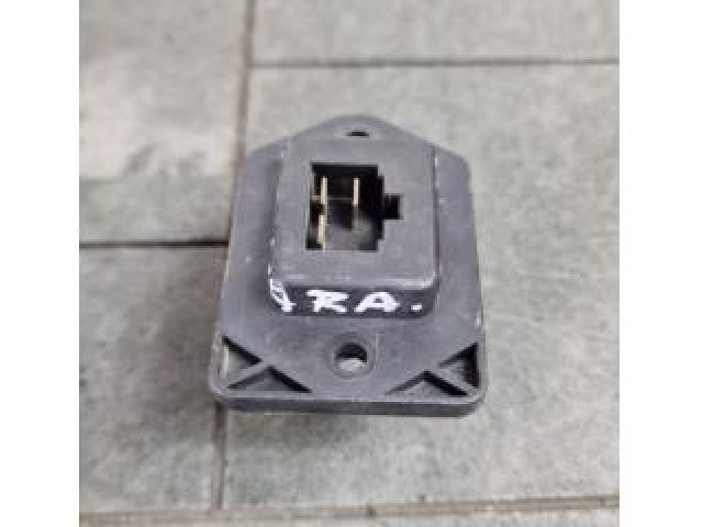 bontott OPEL ANTARA Előtét Ellenállás Fűtőmotor