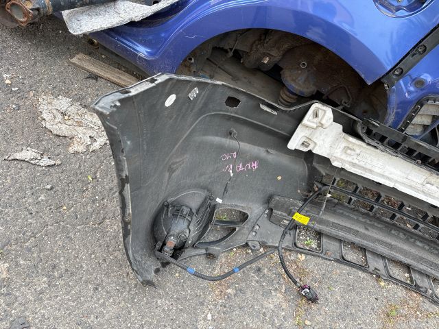 bontott OPEL ANTARA Első Lökhárító (Részeivel)