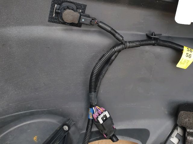 bontott OPEL ANTARA Első Lökhárító (Részeivel)