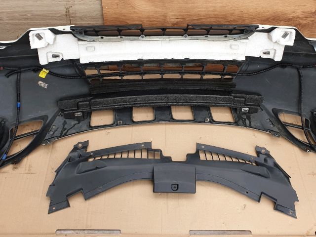 bontott OPEL ANTARA Első Lökhárító (Részeivel)