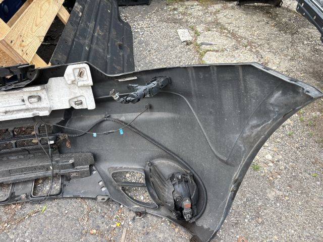 bontott OPEL ANTARA Első Lökhárító (Részeivel)