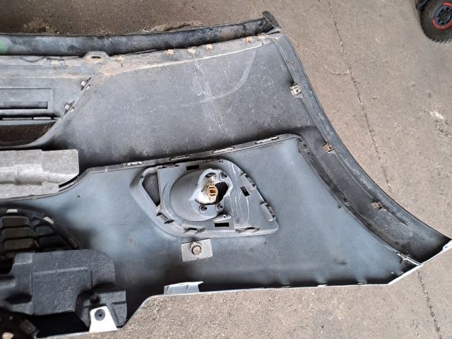 bontott OPEL ANTARA Első Lökhárító (Részeivel)