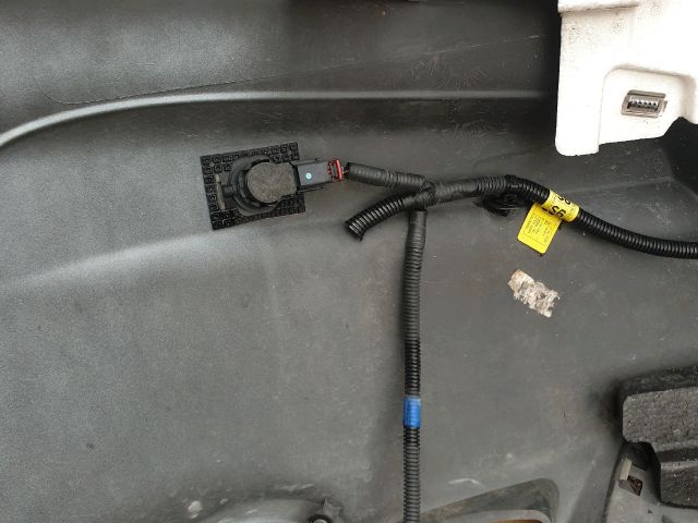 bontott OPEL ANTARA Első Lökhárító (Részeivel)