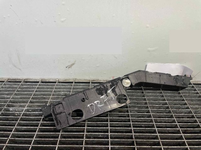 bontott OPEL ANTARA Első Lökhárító Tartó Felső