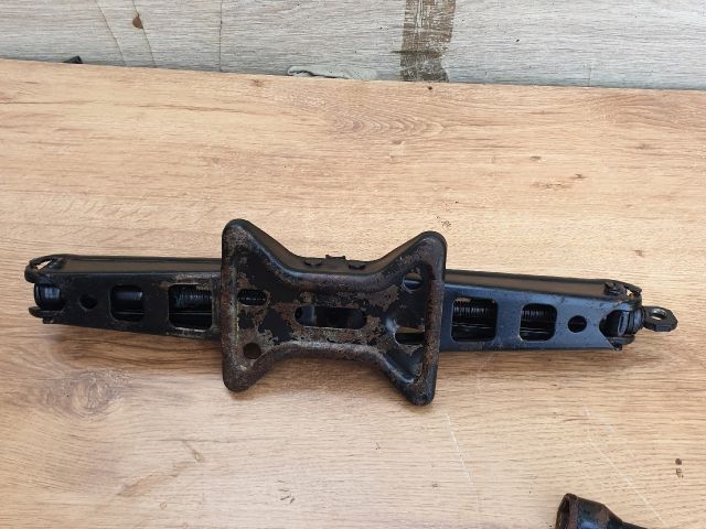 bontott OPEL ANTARA Emelő