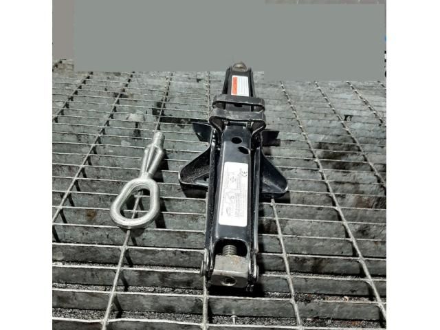 bontott OPEL ANTARA Emelő