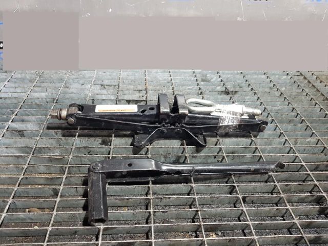 bontott OPEL ANTARA Emelő