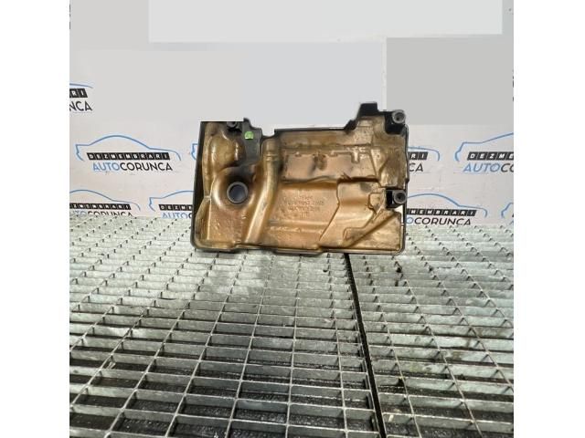 bontott OPEL ANTARA Felső Hűtőburkolat