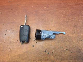 bontott OPEL ANTARA Gyújtáskapcsoló Zárbetét