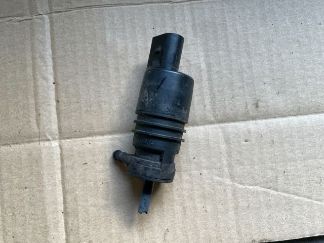 bontott OPEL ANTARA Hátsó Ablakmosó Szivattyú