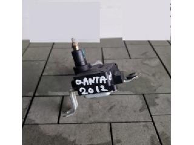 bontott OPEL ANTARA Hátsó Ablaktörlő Motor