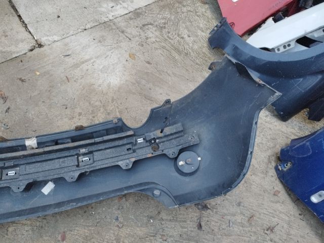 bontott OPEL ANTARA Hátsó Lökhárító (Részeivel)