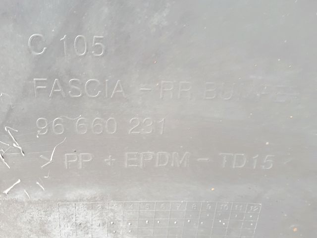 bontott OPEL ANTARA Hátsó Lökhárító (Részeivel)