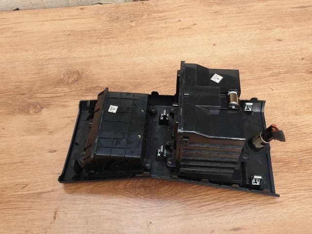 bontott OPEL ANTARA Hátsó Pohártartó