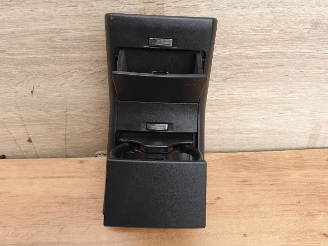 bontott OPEL ANTARA Hátsó Pohártartó