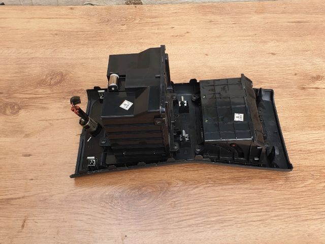 bontott OPEL ANTARA Hátsó Pohártartó