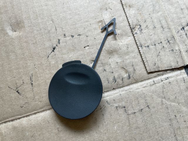 bontott OPEL ANTARA Hátsó Vonószem Burkolat