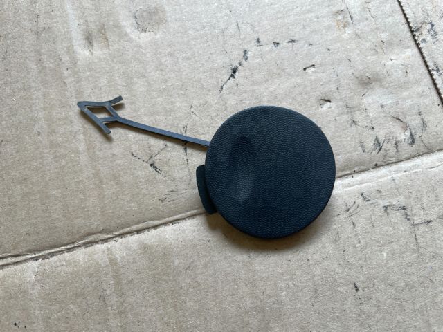 bontott OPEL ANTARA Hátsó Vonószem Burkolat