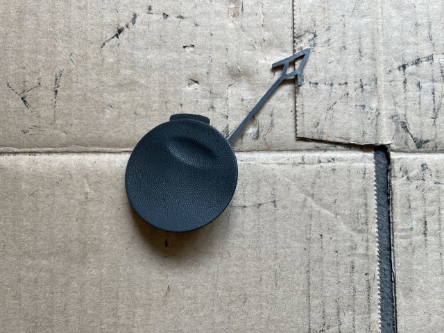 bontott OPEL ANTARA Hátsó Vonószem Burkolat