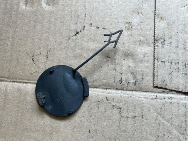 bontott OPEL ANTARA Hátsó Vonószem Burkolat