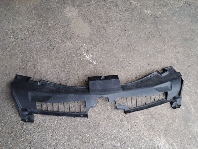 bontott OPEL ANTARA Homlokfal Burkolat