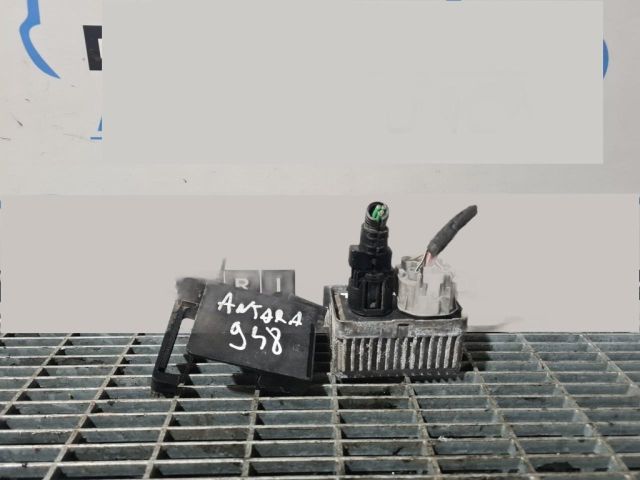 bontott OPEL ANTARA Izzító Relé