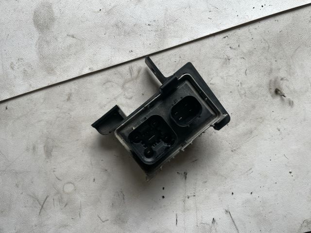 bontott OPEL ANTARA Izzító Relé