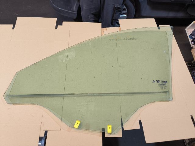 bontott OPEL ANTARA Jobb első Ablak