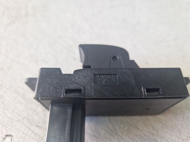 bontott OPEL ANTARA Jobb első Ablakemelő Kapcsoló