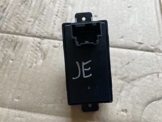 bontott OPEL ANTARA Jobb első Ablakemelő Kapcsoló