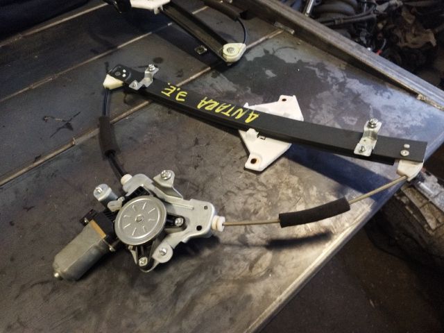 bontott OPEL ANTARA Jobb első Ablakemelő Szerkezet (Elektromos)