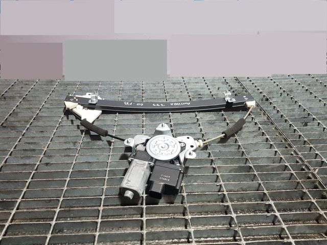 bontott OPEL ANTARA Jobb első Ablakemelő Szerkezet (Elektromos)