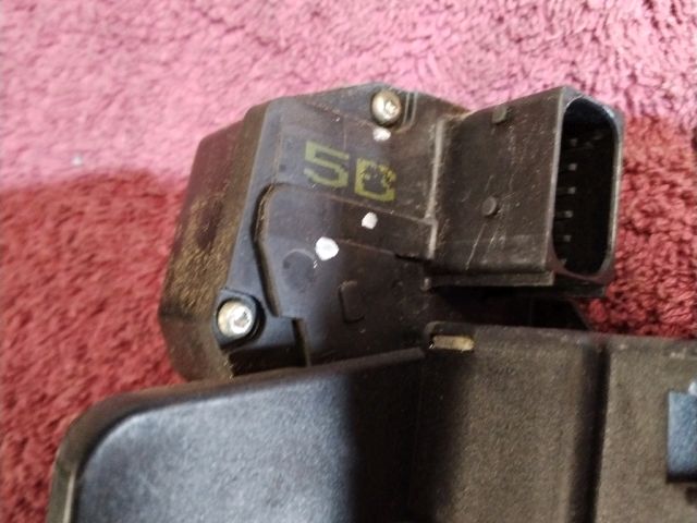 bontott OPEL ANTARA Jobb első Ajtózár