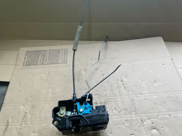 bontott OPEL ANTARA Jobb első Ajtózár