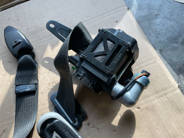 bontott OPEL ANTARA Jobb első Biztonsági Öv