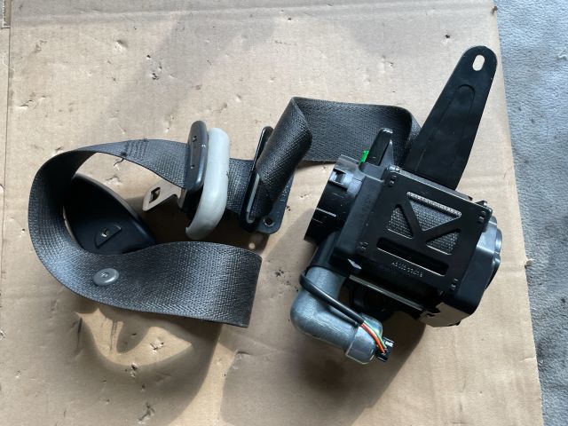 bontott OPEL ANTARA Jobb első Biztonsági Öv