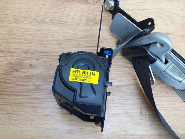 bontott OPEL ANTARA Jobb első Biztonsági Öv