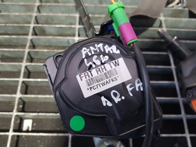 bontott OPEL ANTARA Jobb első Biztonsági Öv