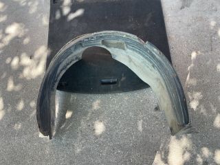 bontott OPEL ANTARA Jobb első Dobbetét (Kerékjárati, Műanyag)