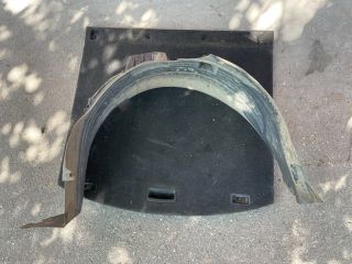 bontott OPEL ANTARA Jobb első Dobbetét (Kerékjárati, Műanyag)