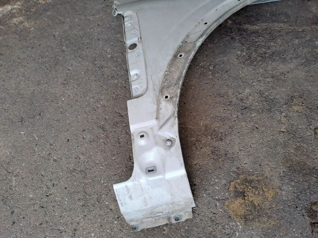 bontott OPEL ANTARA Jobb első Sárvédő