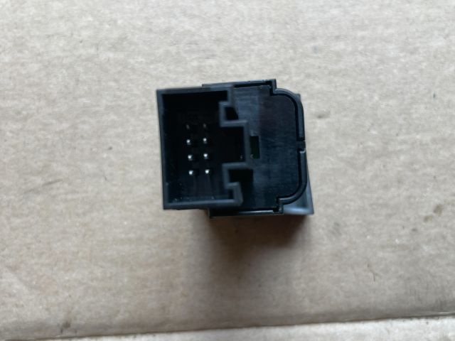 bontott OPEL ANTARA Jobb első Ülésfűtés Kapcsoló