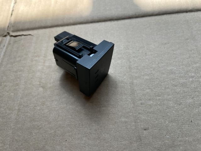 bontott OPEL ANTARA Jobb első Ülésfűtés Kapcsoló